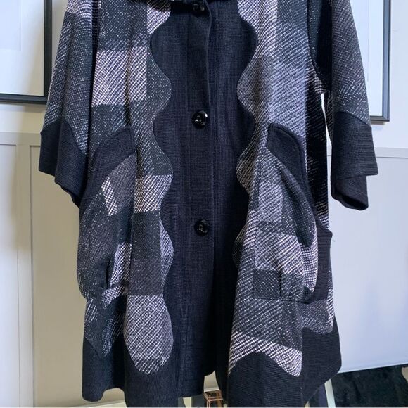 Women’s Wool Blend Black Gray Geometric Print Button Up Cardigan Sweater Size L - Picture 12 of 15